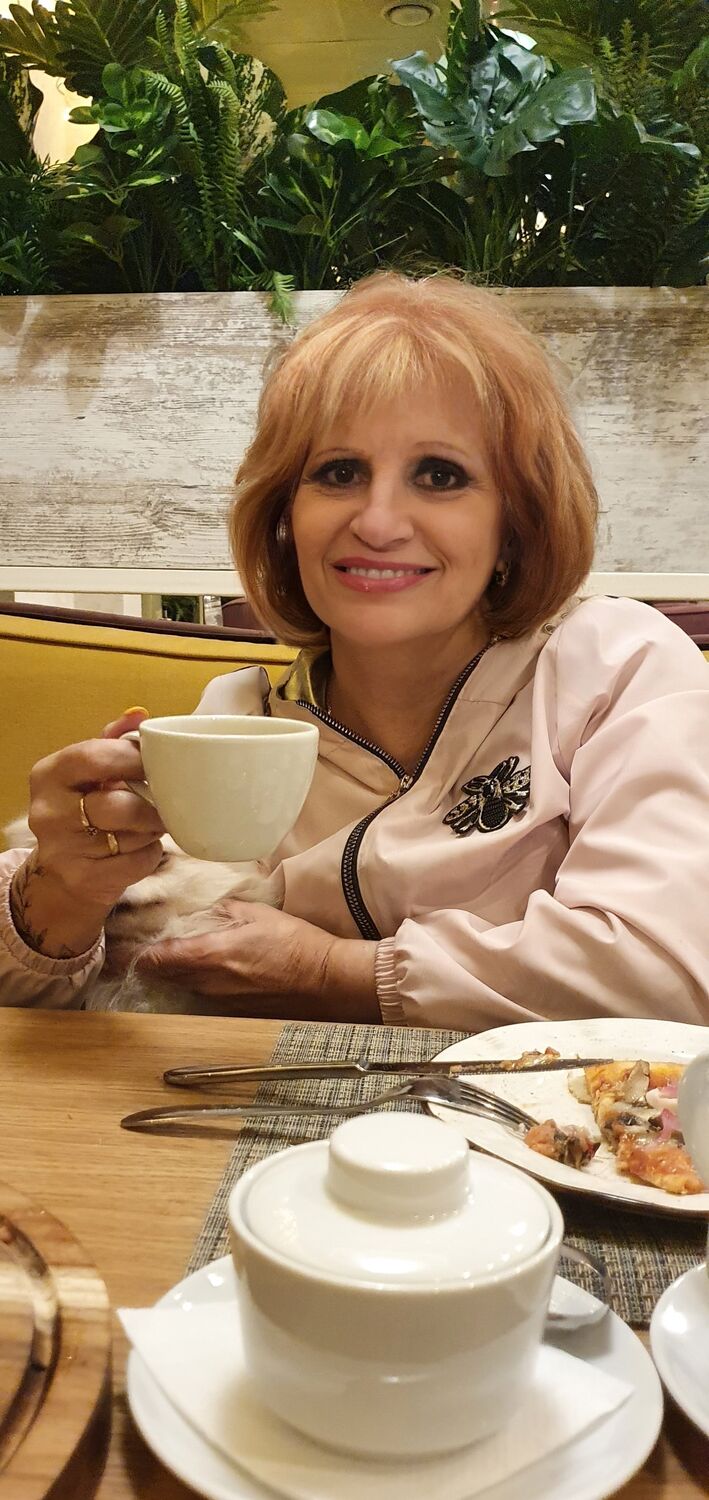  ,   Natali, 64 ,   c 