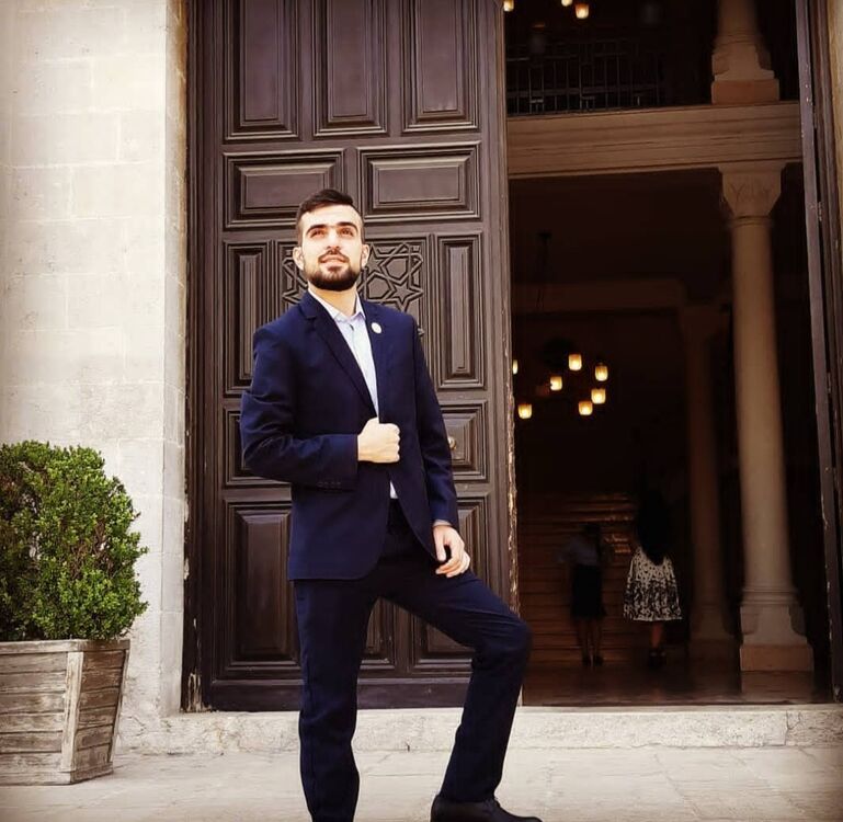  31448251  Ali, 25 ,    Beirut
