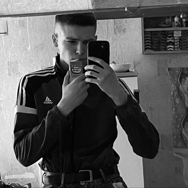  54365381  , 23 ,    -