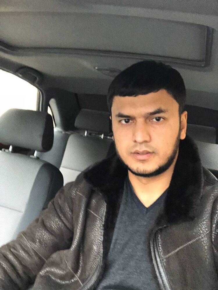  24349821  Ulugbek, 35 ,    