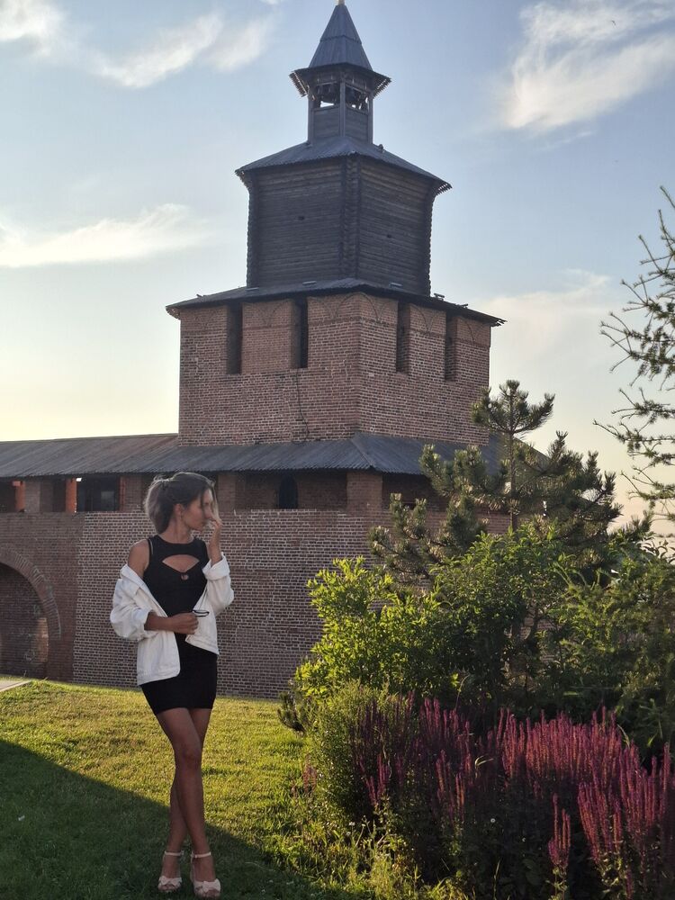  53314481  Kathrin, 36 ,    