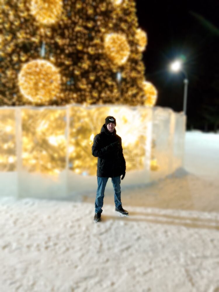  ,   Slava, 33 ,   ,   