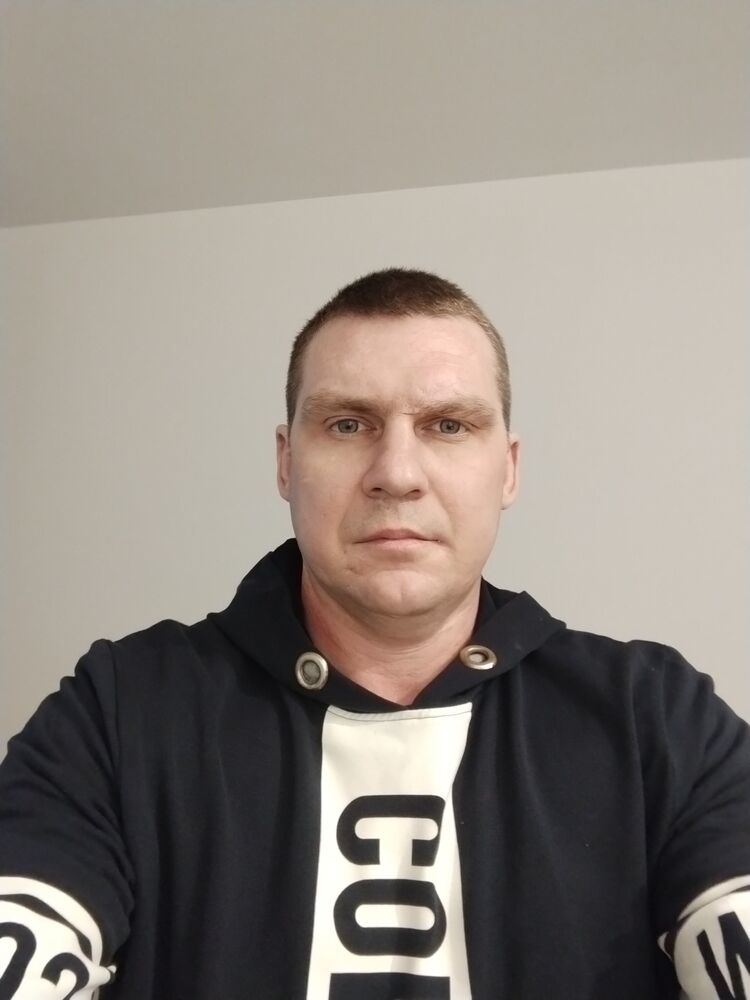  49253461  , 35 ,    -