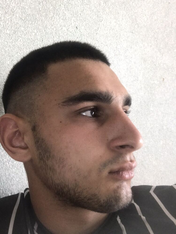  36970981  , 22 ,    