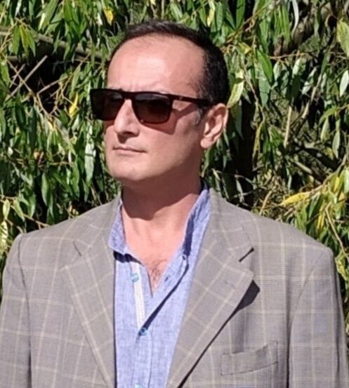  30978461  Arman, 53 ,    