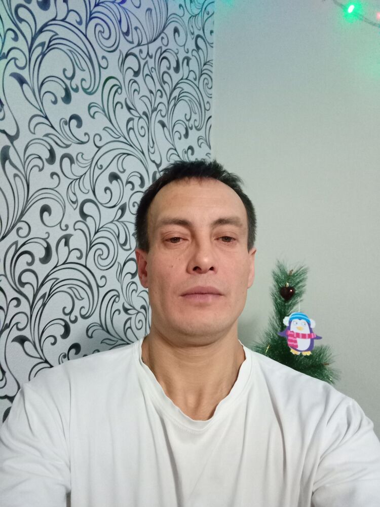  27722541  Yury, 41 ,    