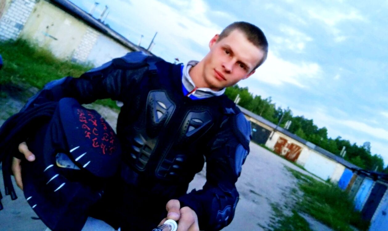  43927141  Ruslan, 27 ,    