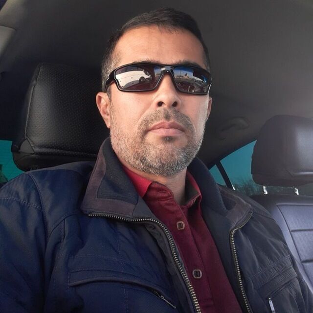  40092971  , 42 ,    