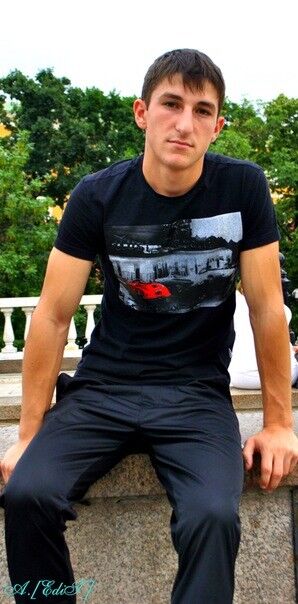  5069091  Andrian, 35 ,    