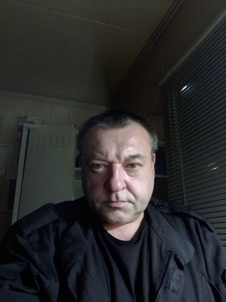  42869711  , 49 ,    