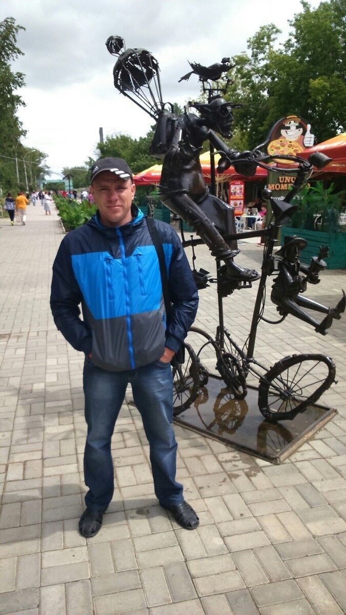  ,   Jeka, 44 ,   ,   , c 