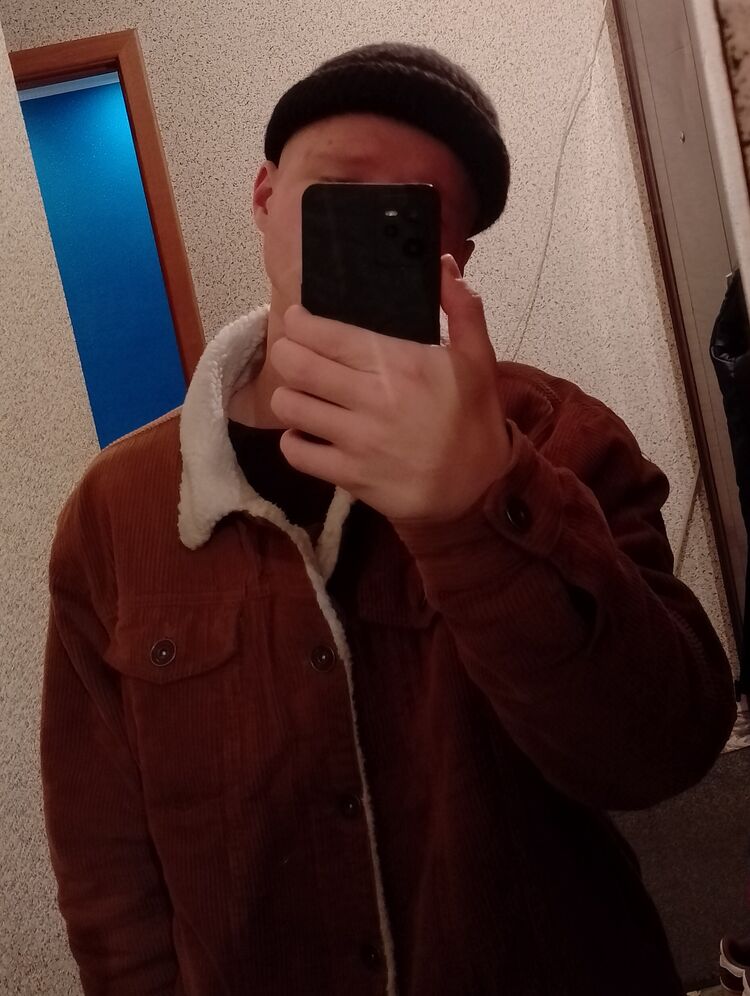  40049751  , 23 ,    