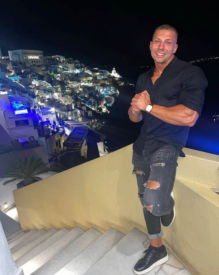  54512071  , 35 ,    -