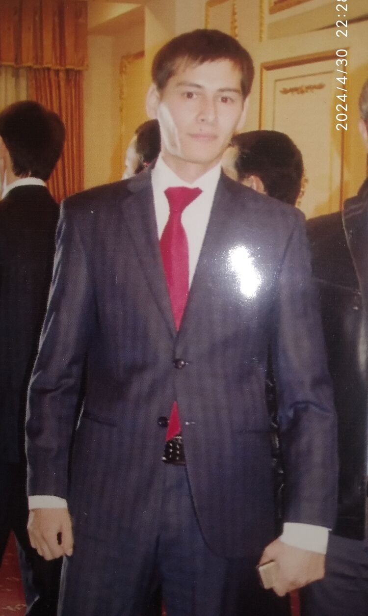  42987261  JOHOSH, 39 ,    