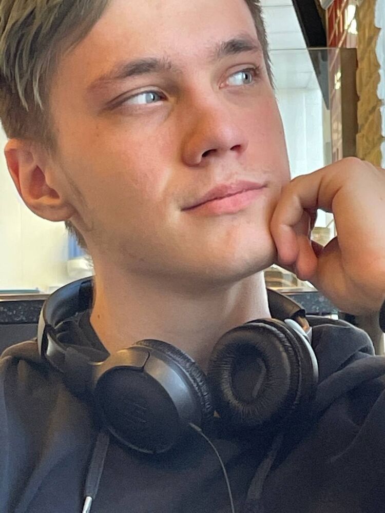 ���� 25929291 ����� Roman, 21 ���, ���� ���������� � ������