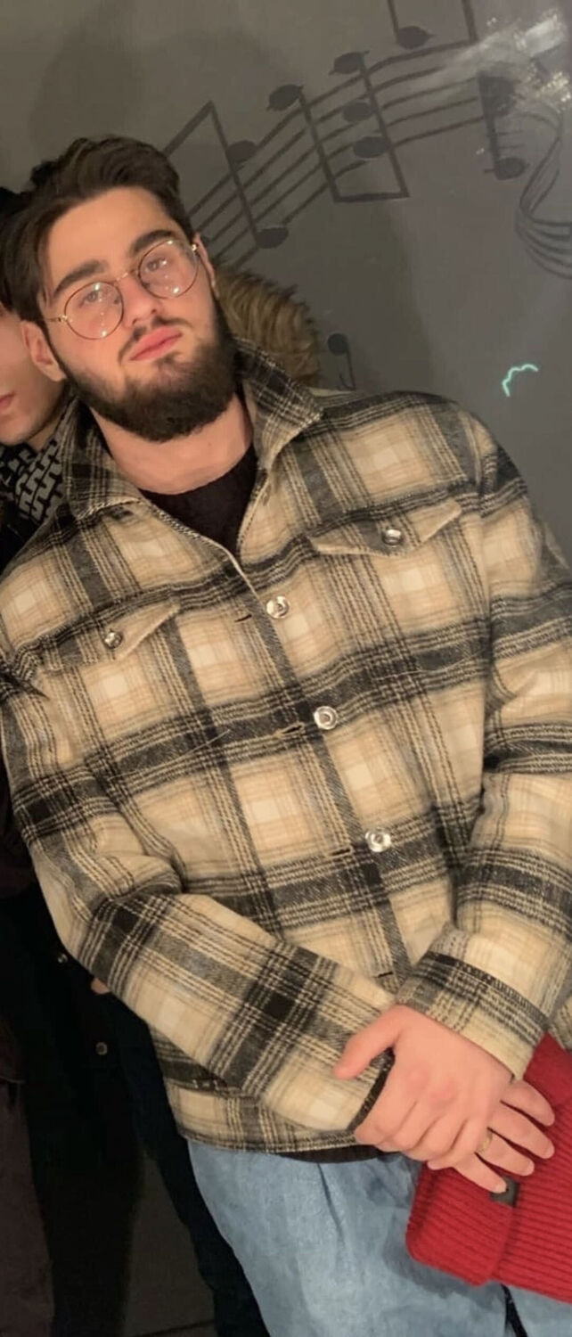 ���� 38794571 ����� �����, 22 ����, ���� ���������� � ������