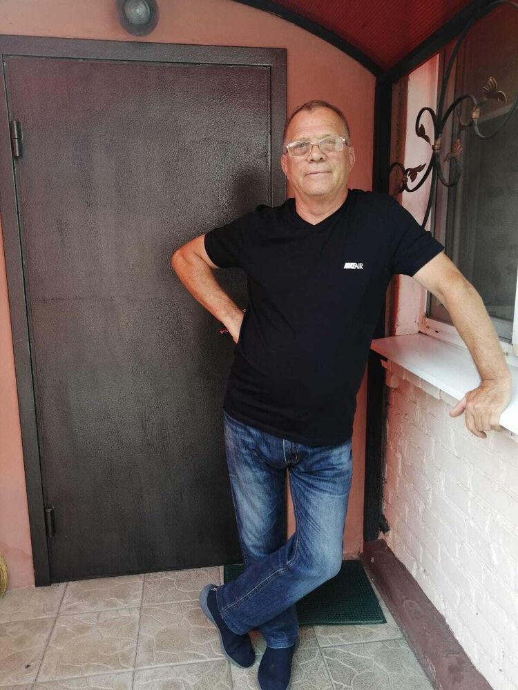  44582341  , 64 ,    