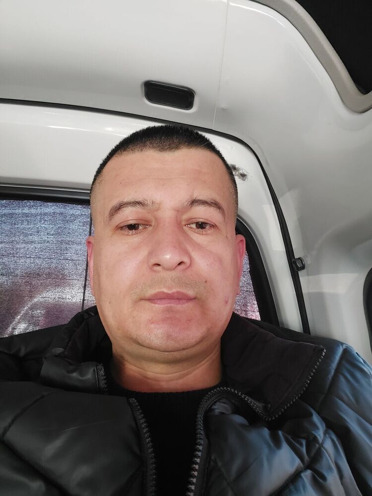  41596391  Soyibjon, 39 ,    