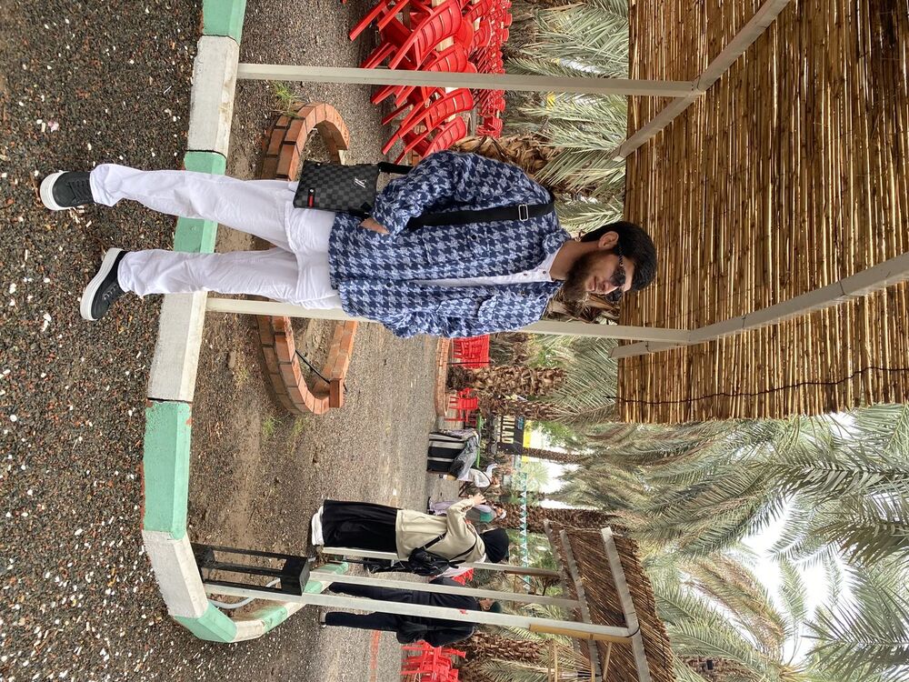  48888371  Aslam, 29 ,    
