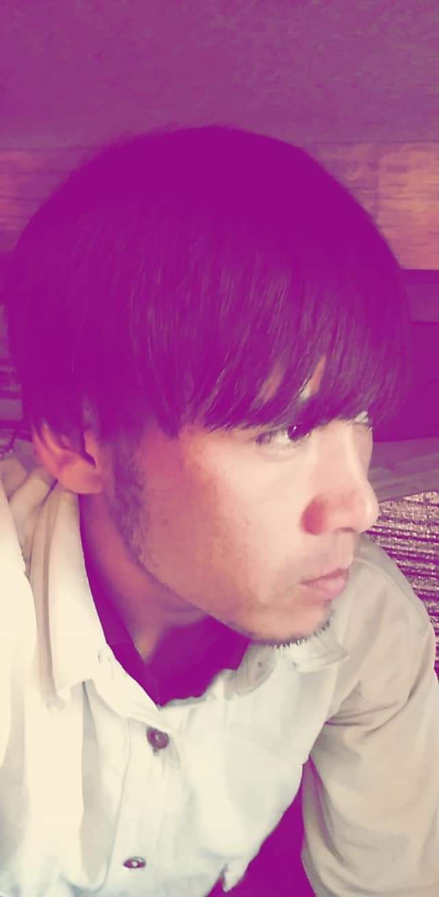  ,   Artur, 25 ,   ,   