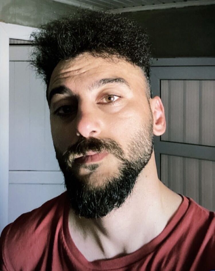  ,   Alakbar, 32 ,   , c 