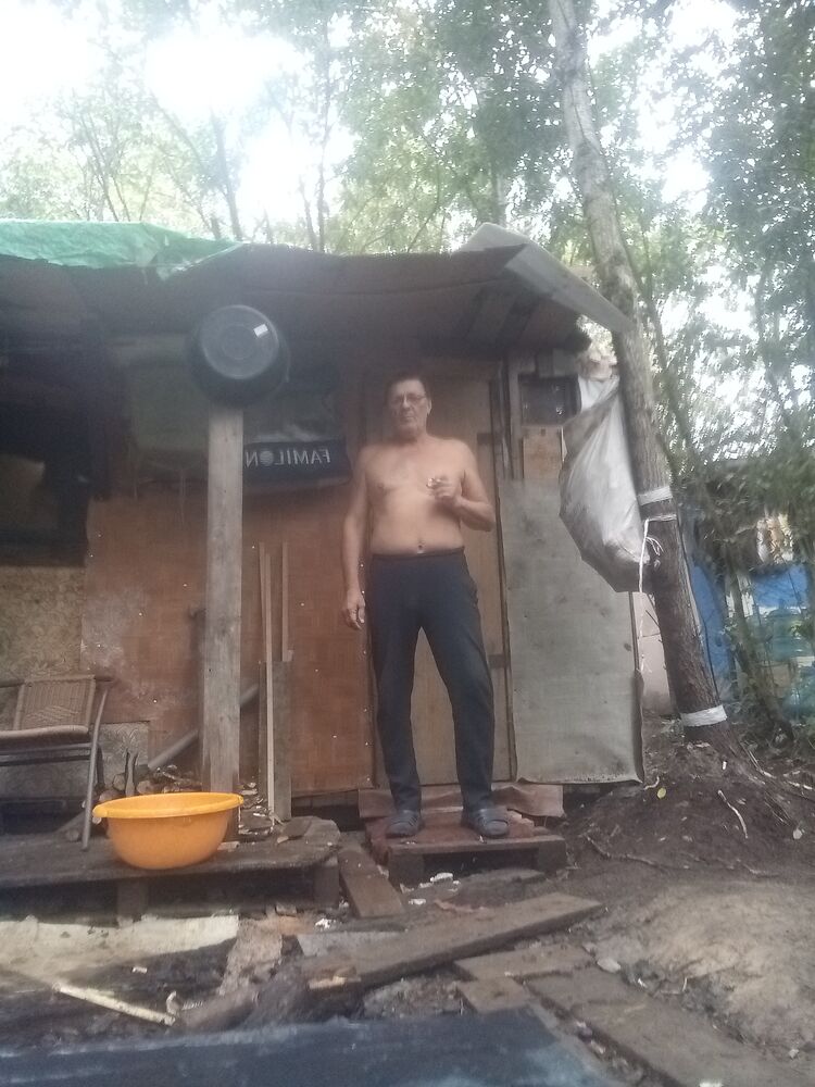  -,   , 64 ,   ,   