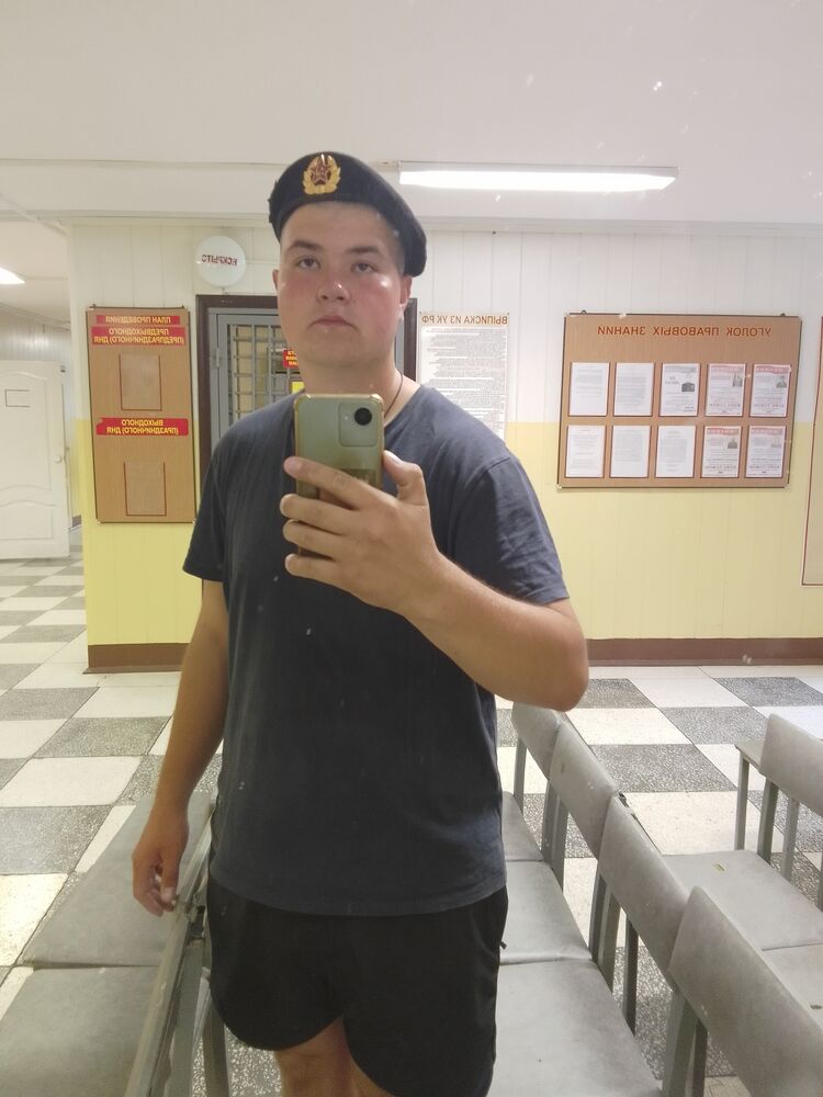   ,   Mikhail, 25 ,   ,   , c 