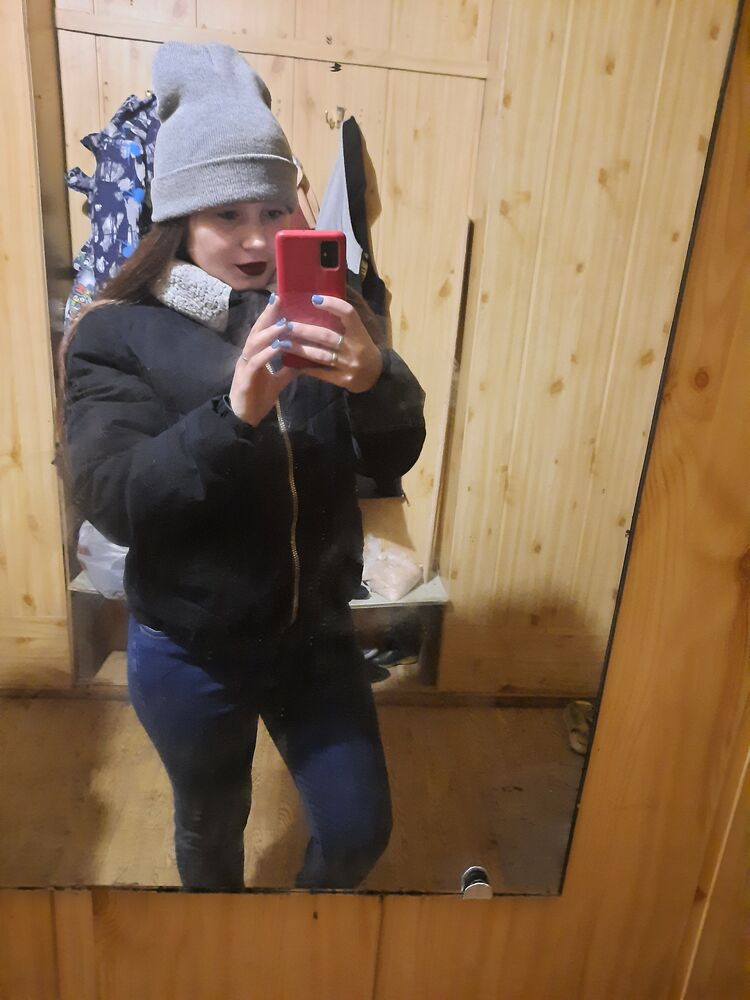  29850731  Irina, 22 ,    