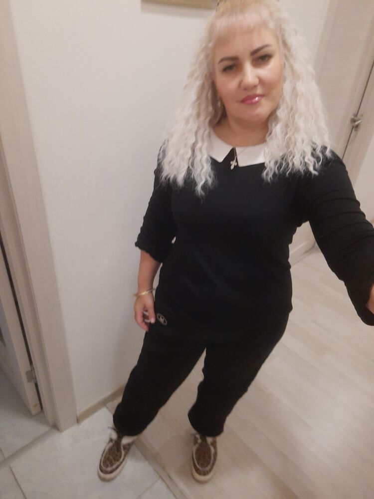  54691191  ANNA, 49 ,    