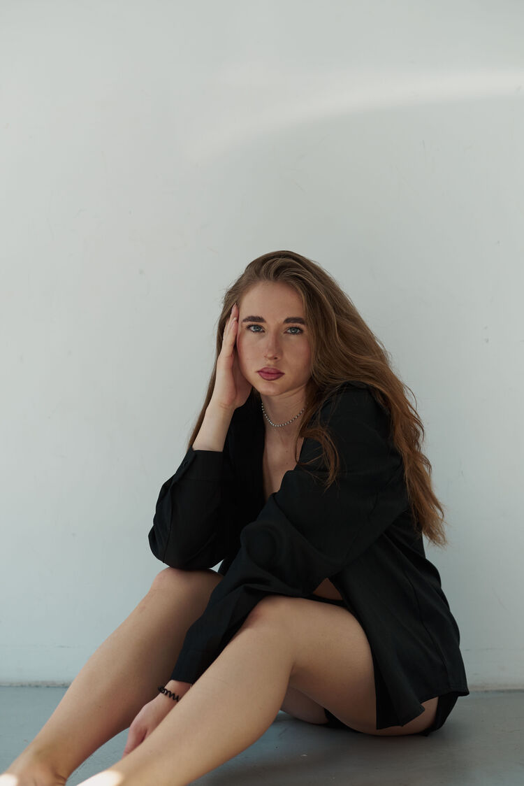  ,   Mary, 25 ,   