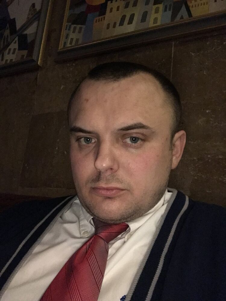  11616481  Alex, 42 ,    
