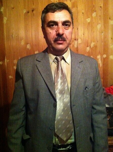  21122451  Isrami, 50 ,    