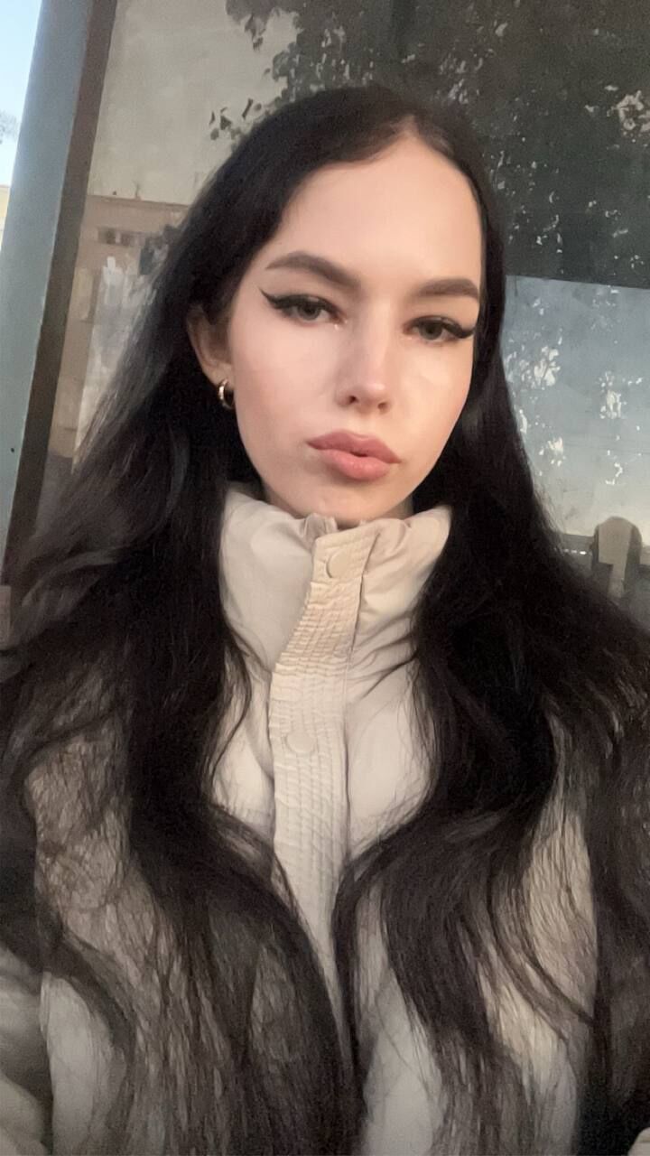  ,   Alina, 19 ,   ,   
