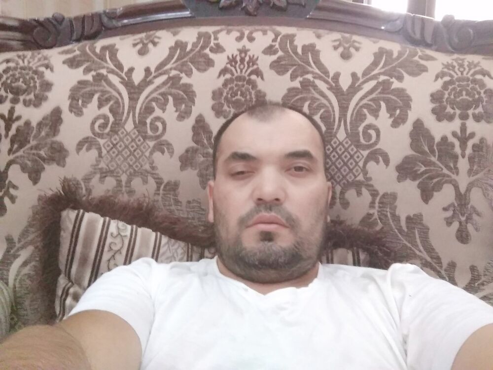  18838261  Bahtiyor, 42 ,    