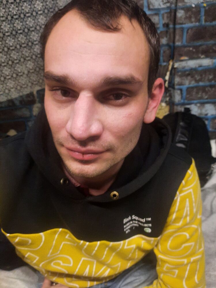  40108121  , 35 ,    