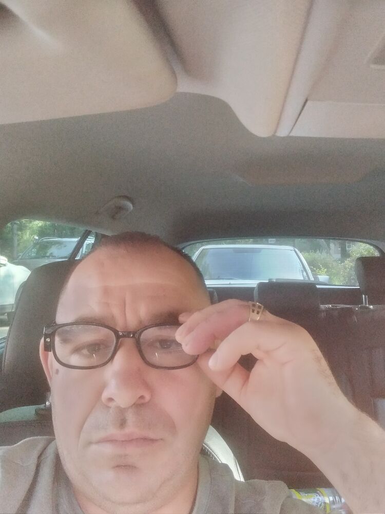  ,   Igor, 44 ,   ,   