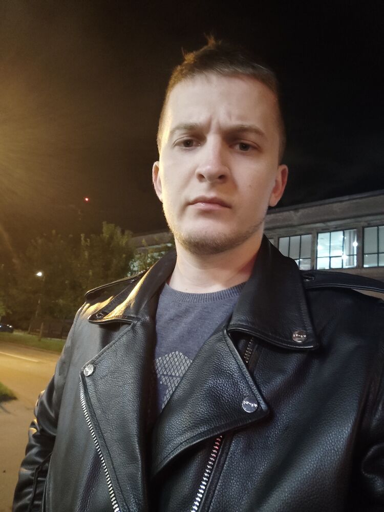  53579421  Andrey, 29 ,    -
