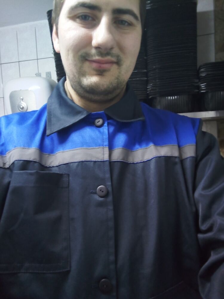  41386931  , 27 ,    