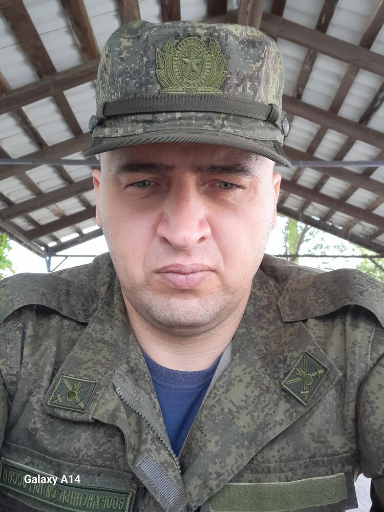  38770881  , 24 ,    