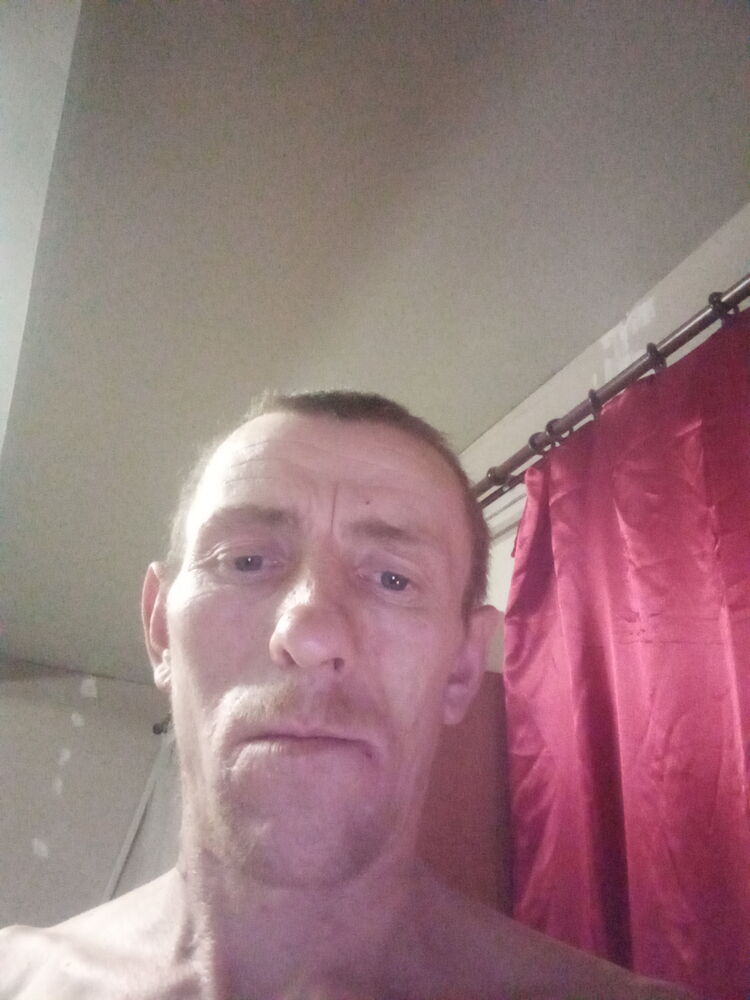  47647441  , 33 ,    
