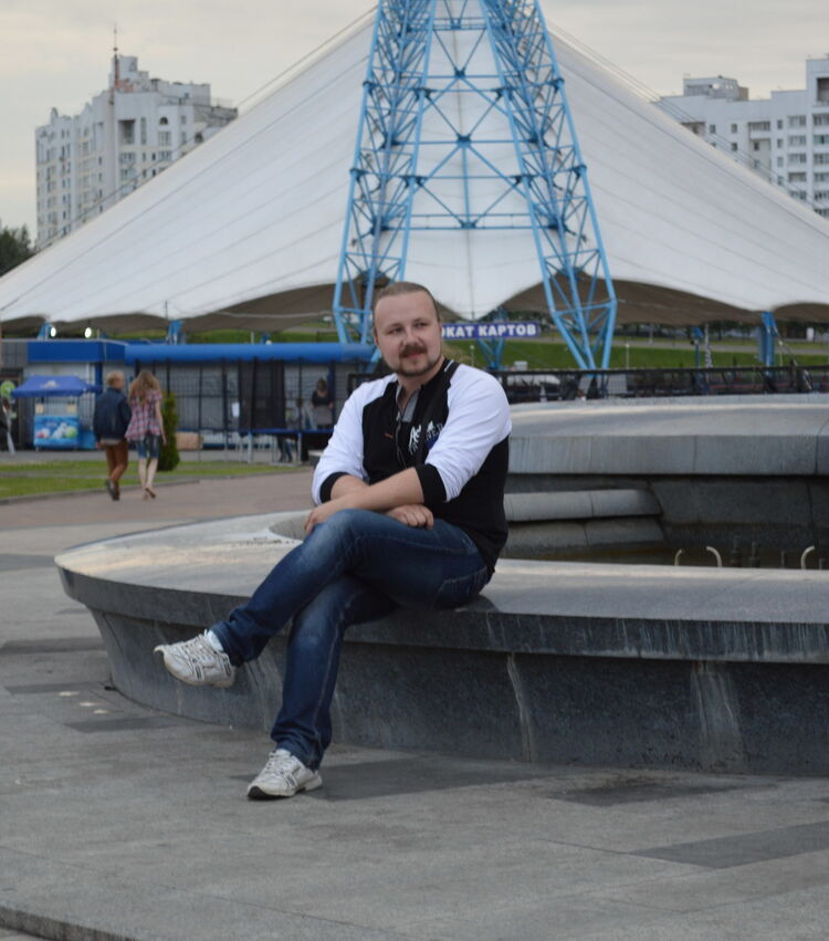 ���� 4837441 ������� Nomi, 42 ����, ���� ���������� � ������