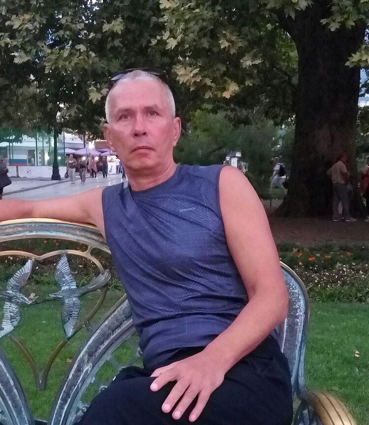  ,   Sergei, 60 ,   ,   , c 