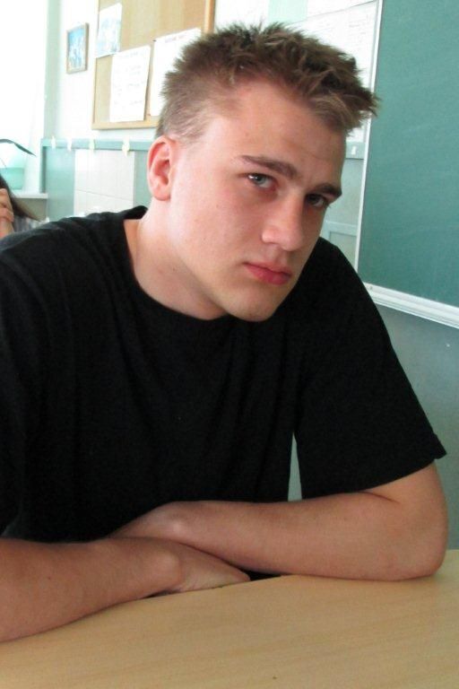  25149061  Vasya, 28 ,    