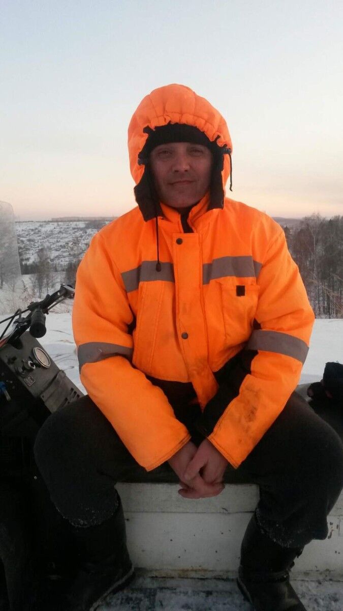  12001261  , 52 ,    