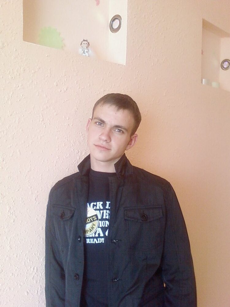  ,   Vadim, 35 ,   
