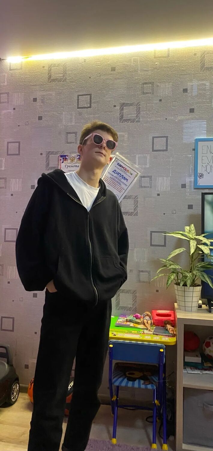 ���� 42285551 ����� Maxim, 24 ����, ���� ���������� � �����-����������