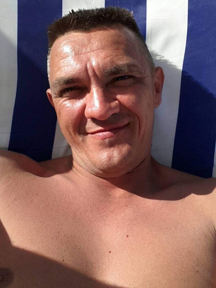 ���� 22485241 ������� Fess, 52 ����, ���� ���������� � �����