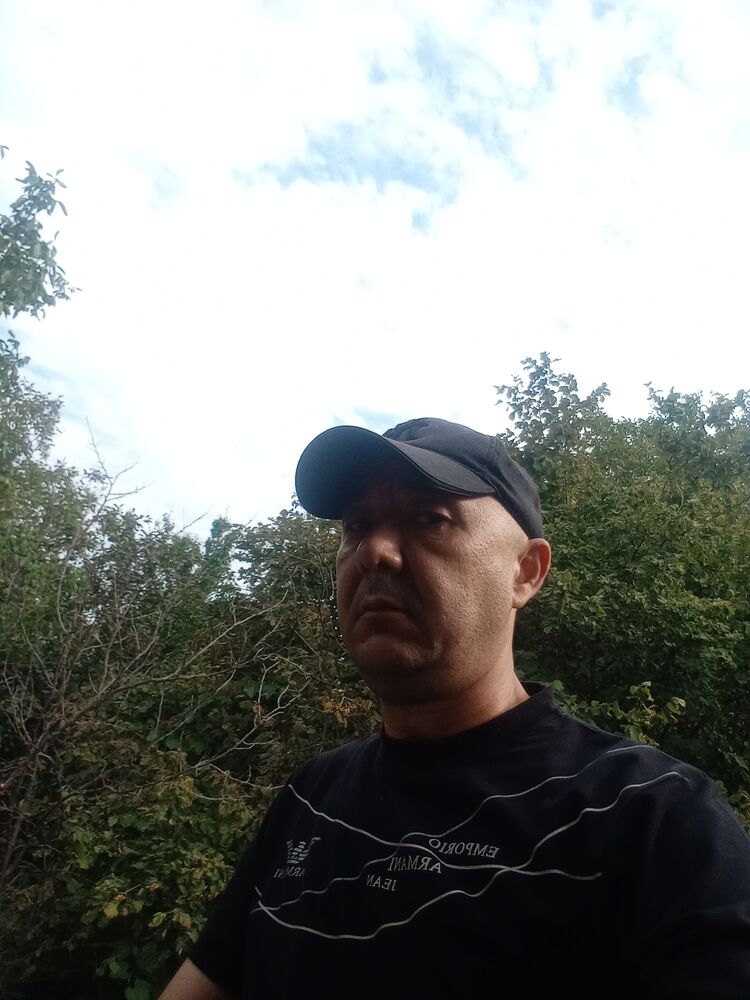  53064501  Murad, 43 ,    