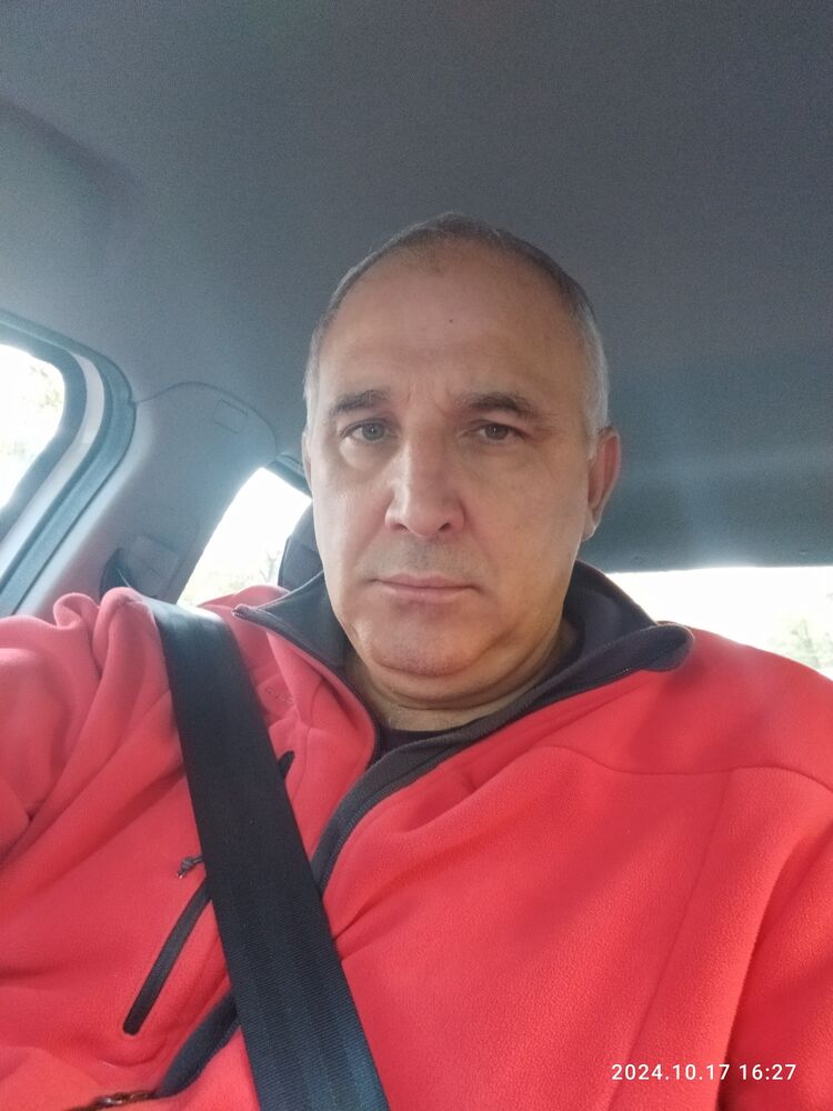  46947341  , 54 ,    