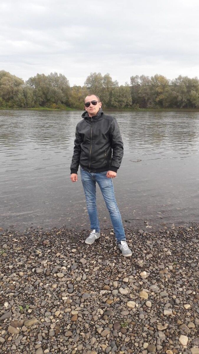 ,   Oleksandr, 35 ,   ,   , c 